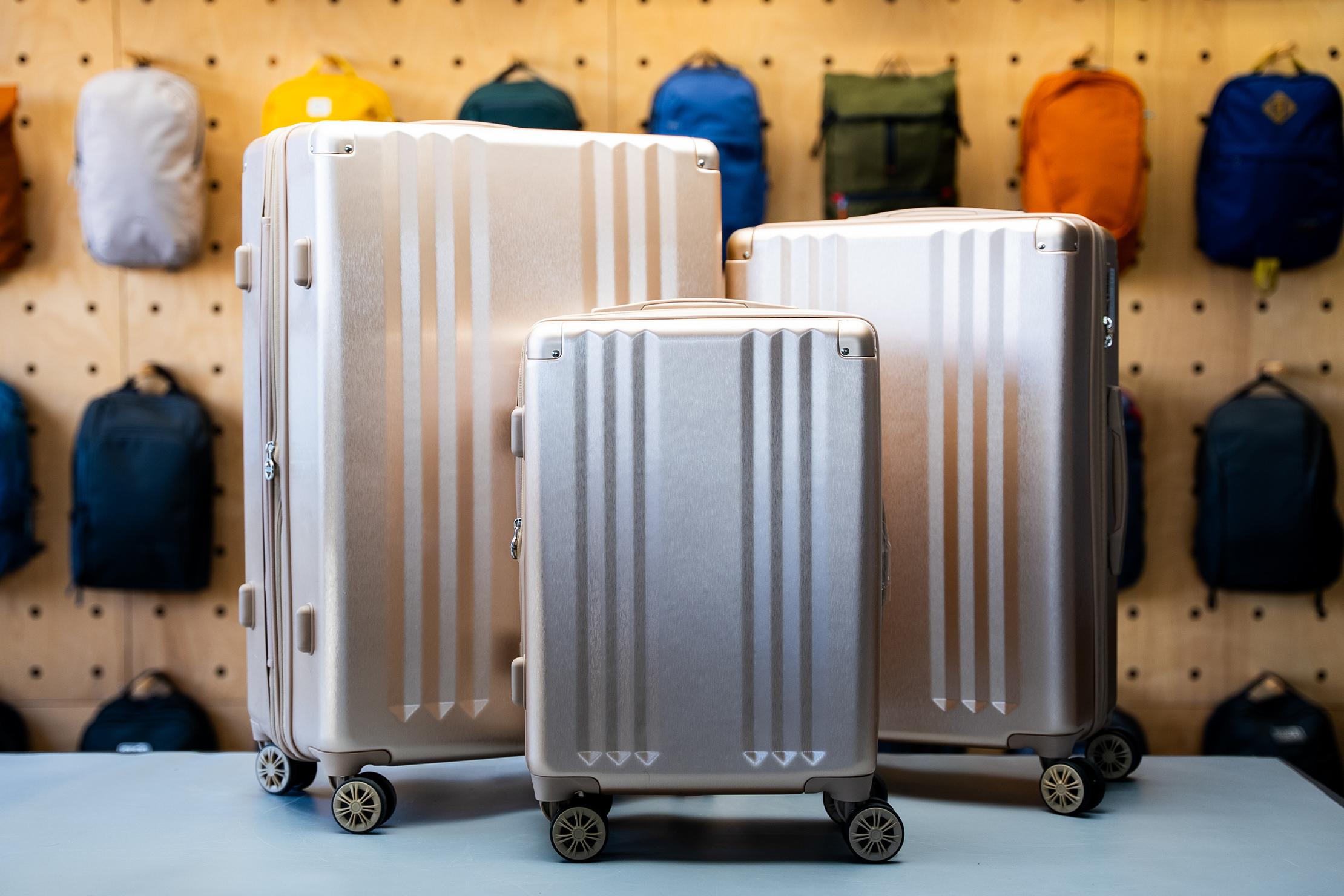 Exploring the Design Aesthetic of‌ Calpak Ambeur Luggage